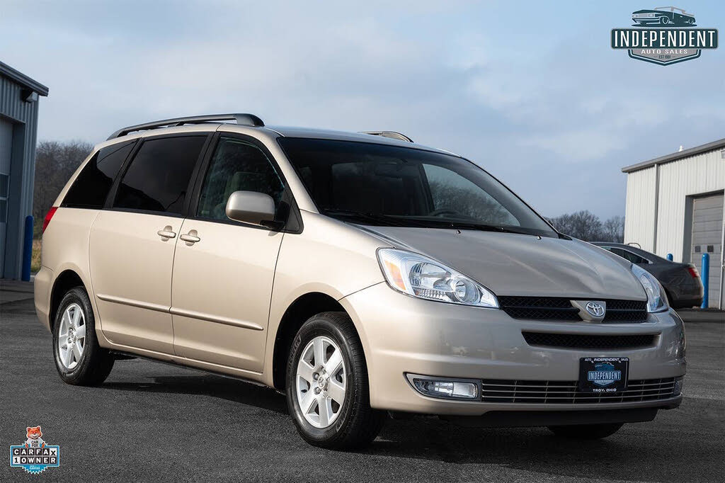 2005 Toyota Sienna XLE