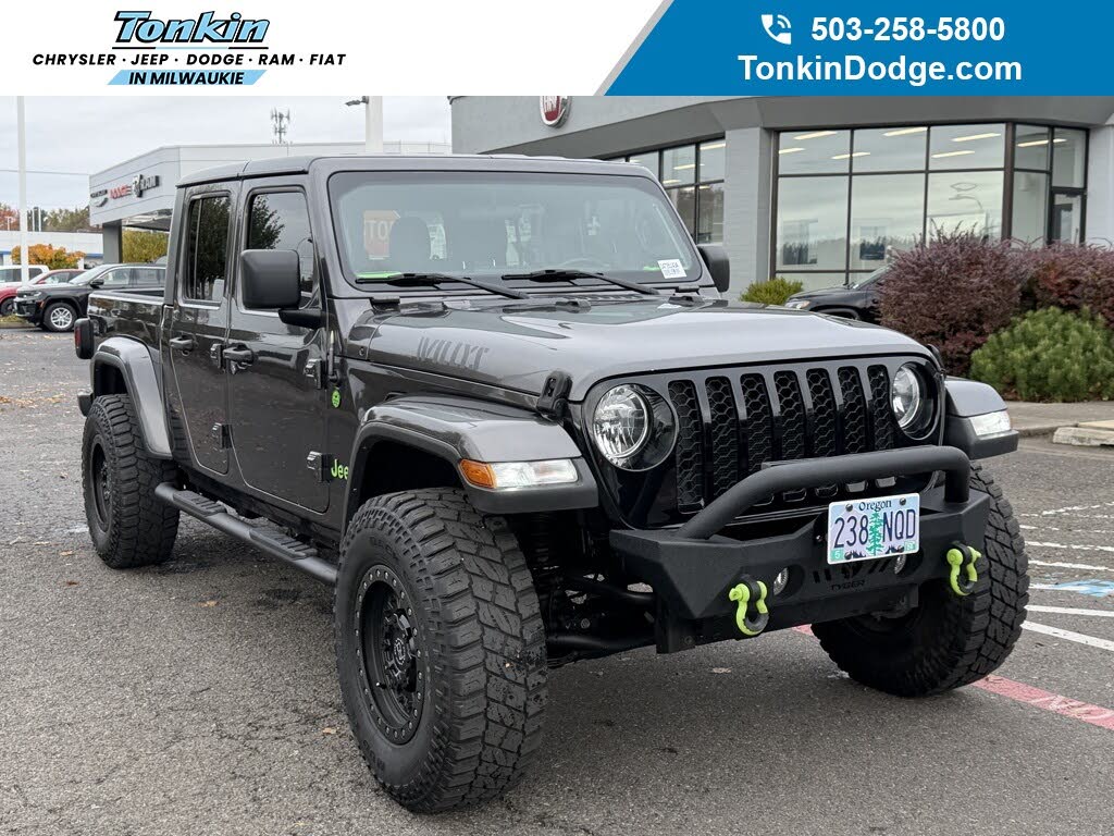 2021 Jeep Gladiator Willys Crew Cab 4WD