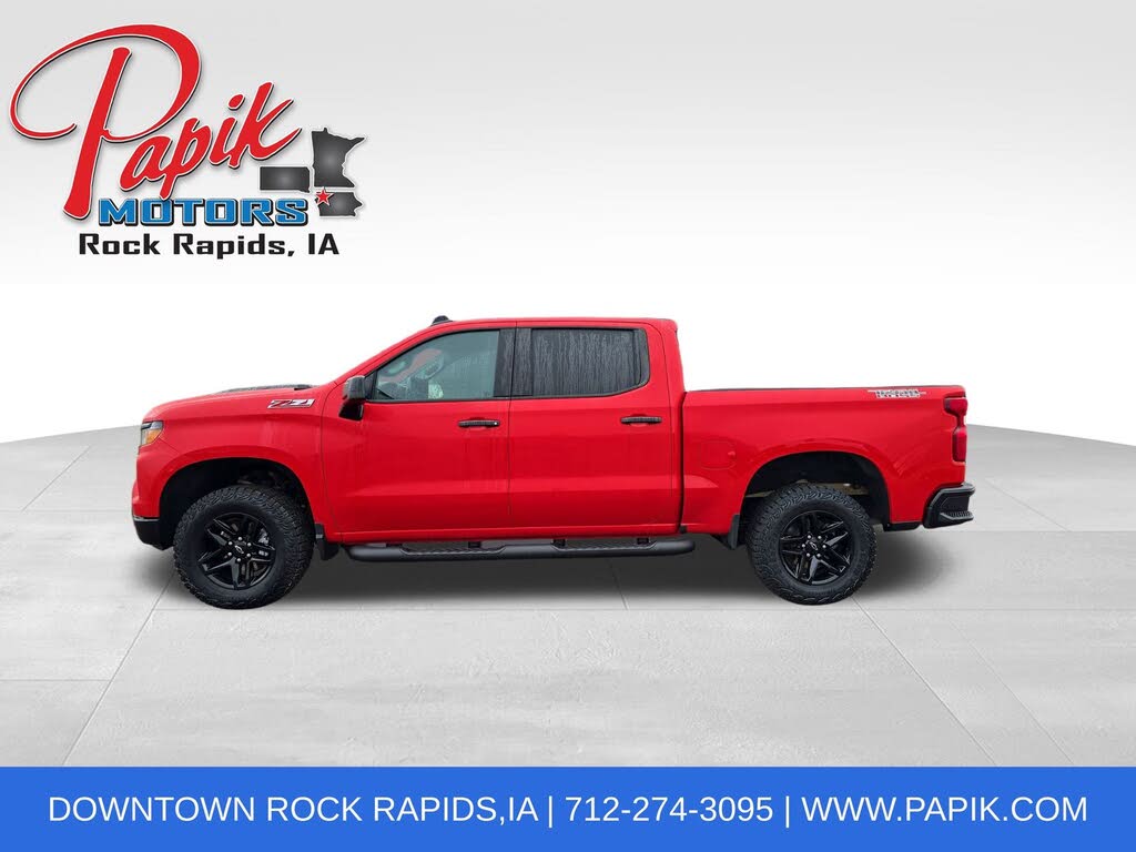 2024 Chevrolet Silverado 1500 Custom Trail Boss Crew Cab 4WD