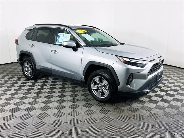 2024 Toyota RAV4 XLE AWD