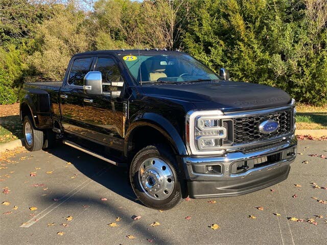 2025 Ford F-450 Super Duty Lariat Crew Cab LB DRW 4WD