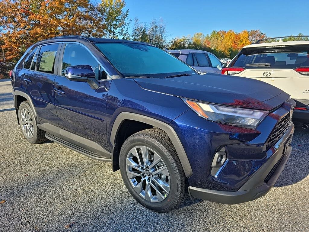 2025 Toyota RAV4 XLE Premium AWD