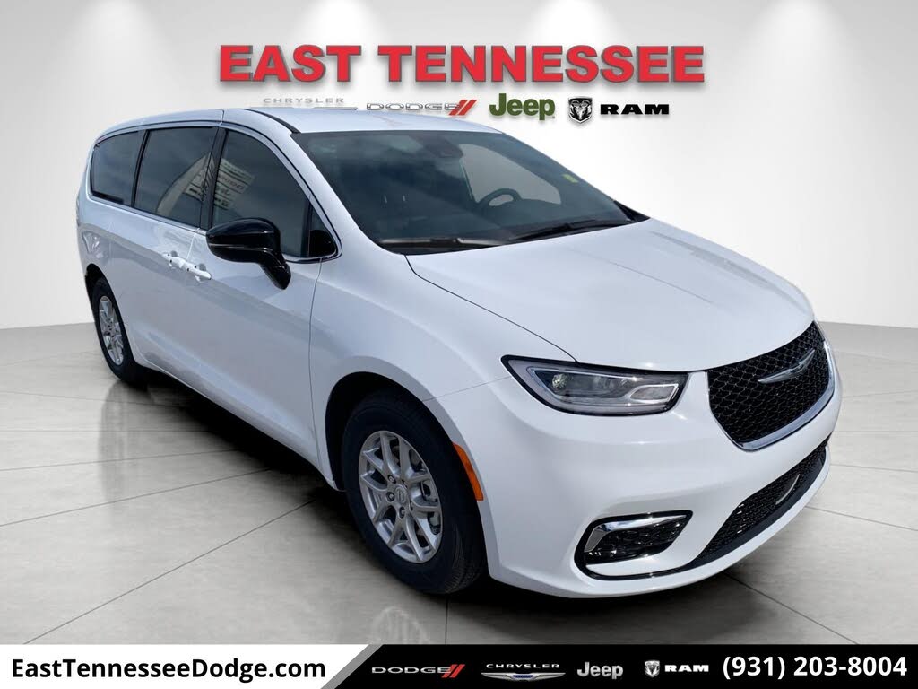 2026 Chrysler Pacifica Select FWD