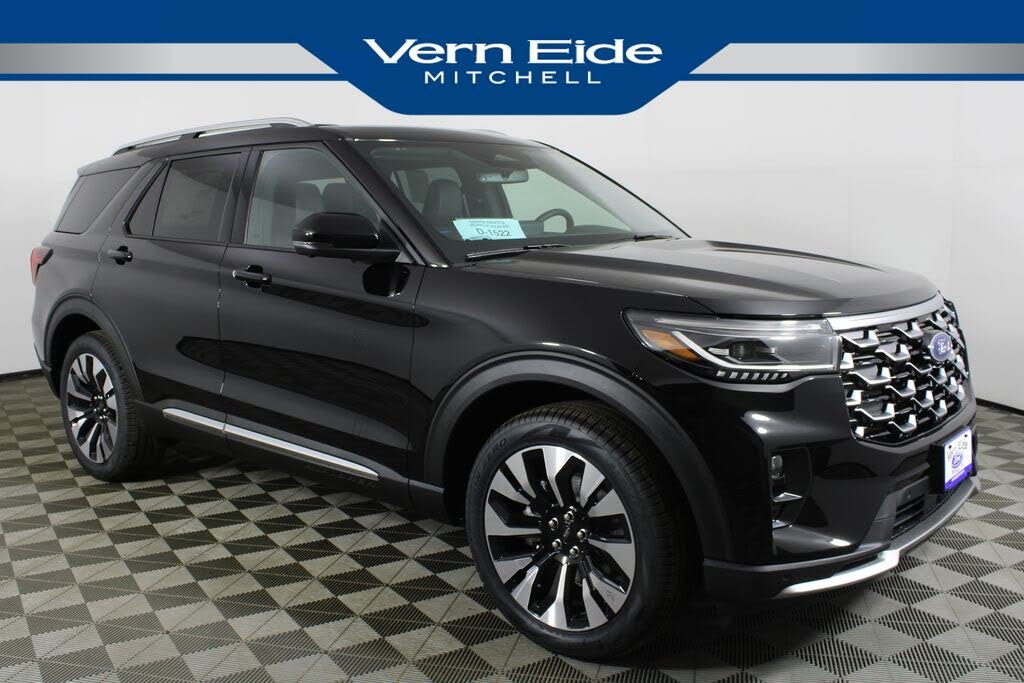 2026 Ford Explorer Platinum AWD