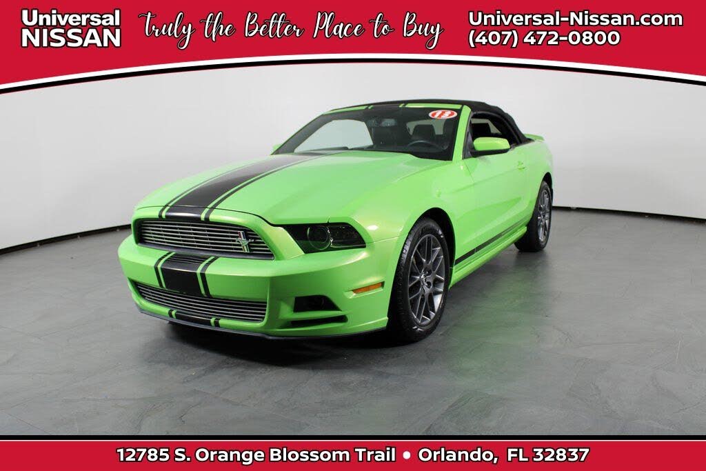 2013 Ford Mustang V6 Premium Convertible RWD