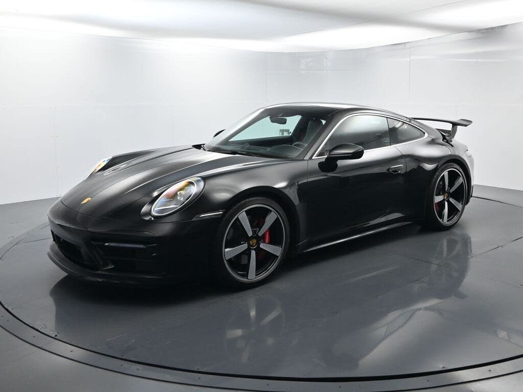 2024 Porsche 911 Carrera S Coupe RWD