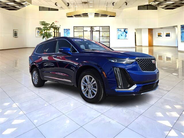 2025 Cadillac XT6 Luxury AWD