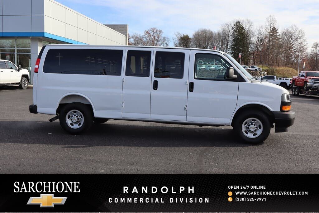 2025 Chevrolet Express 3500 LS Extended RWD