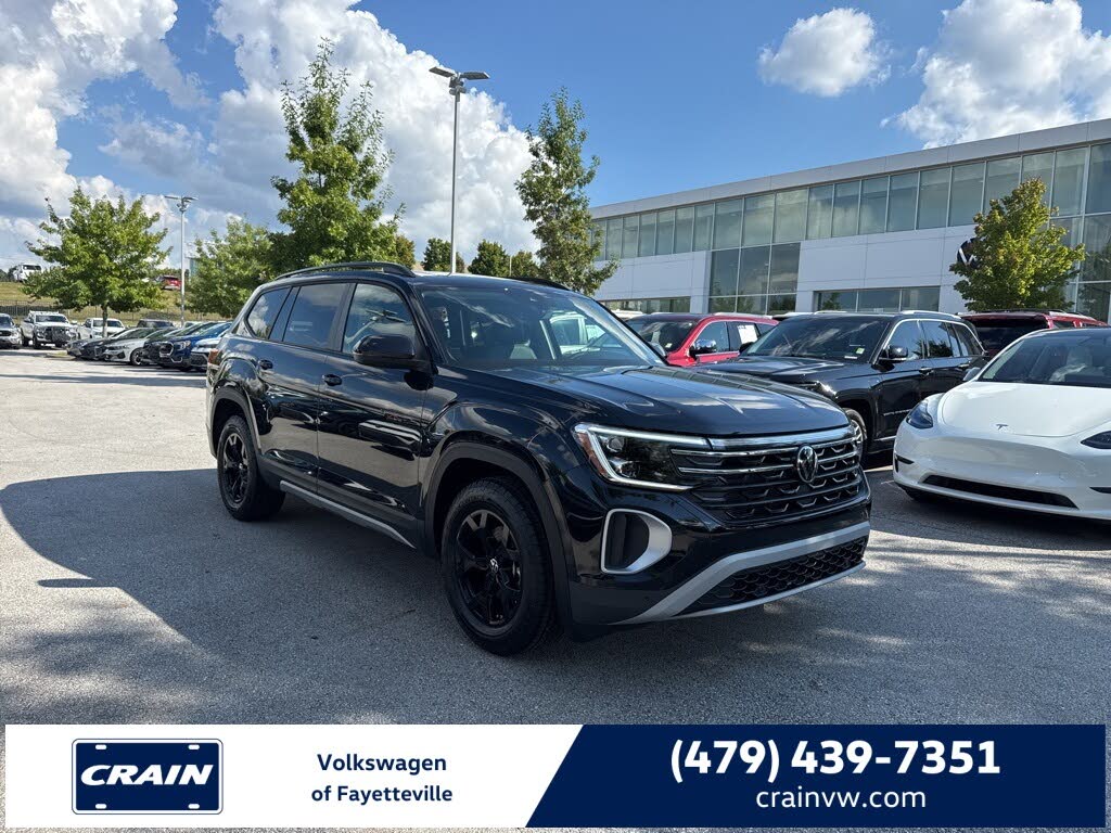 2025 Volkswagen Atlas Peak Edition 4Motion