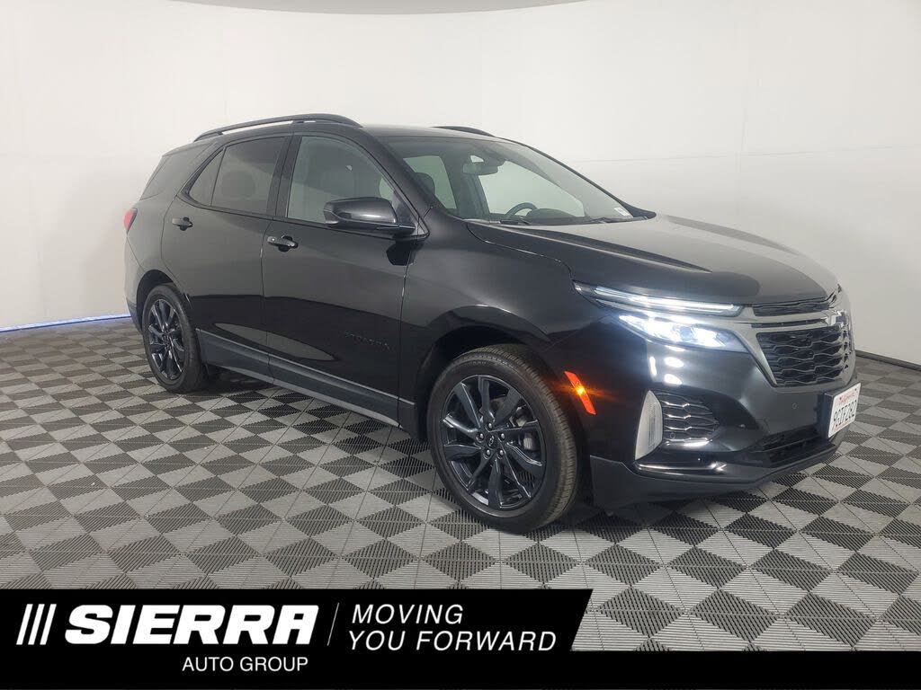 2023 Chevrolet Equinox RS with 1RS FWD