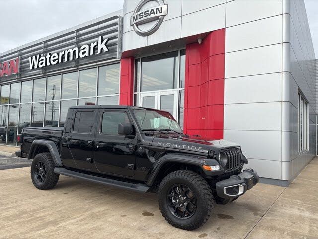 2025 Jeep Gladiator High Tide Crew Cab 4WD