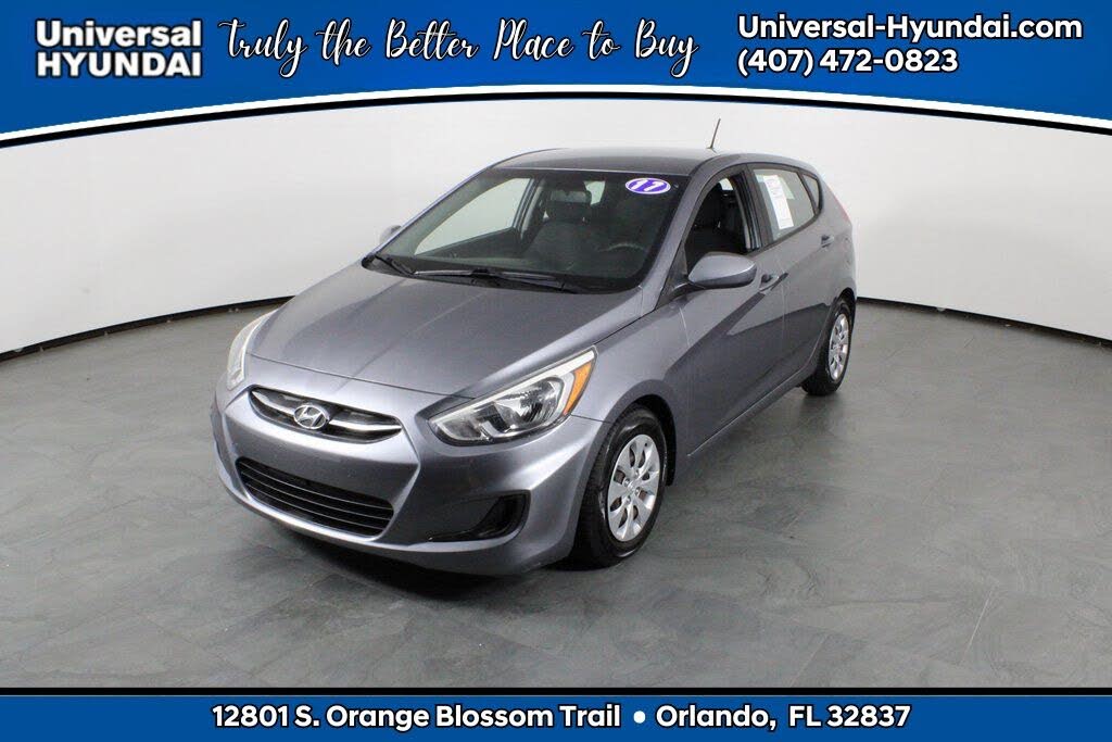 2017 Hyundai Accent SE 4-Door Hatchback FWD