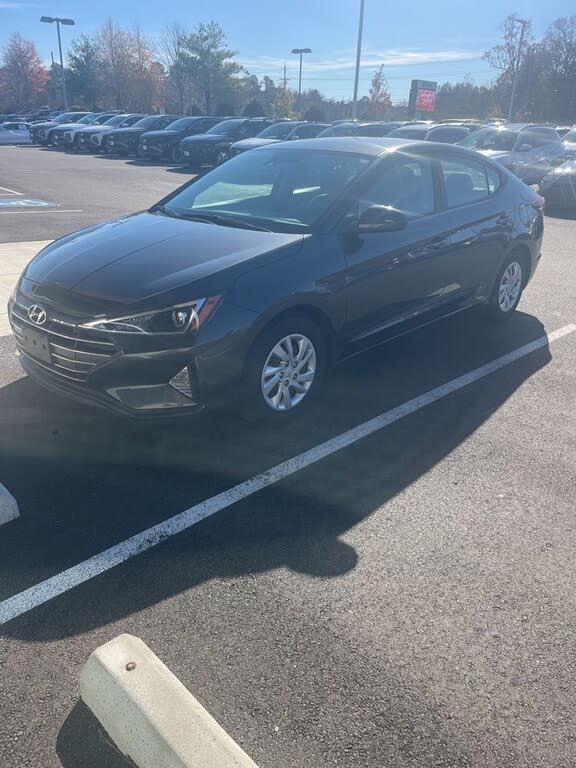 2020 Hyundai Elantra SE FWD