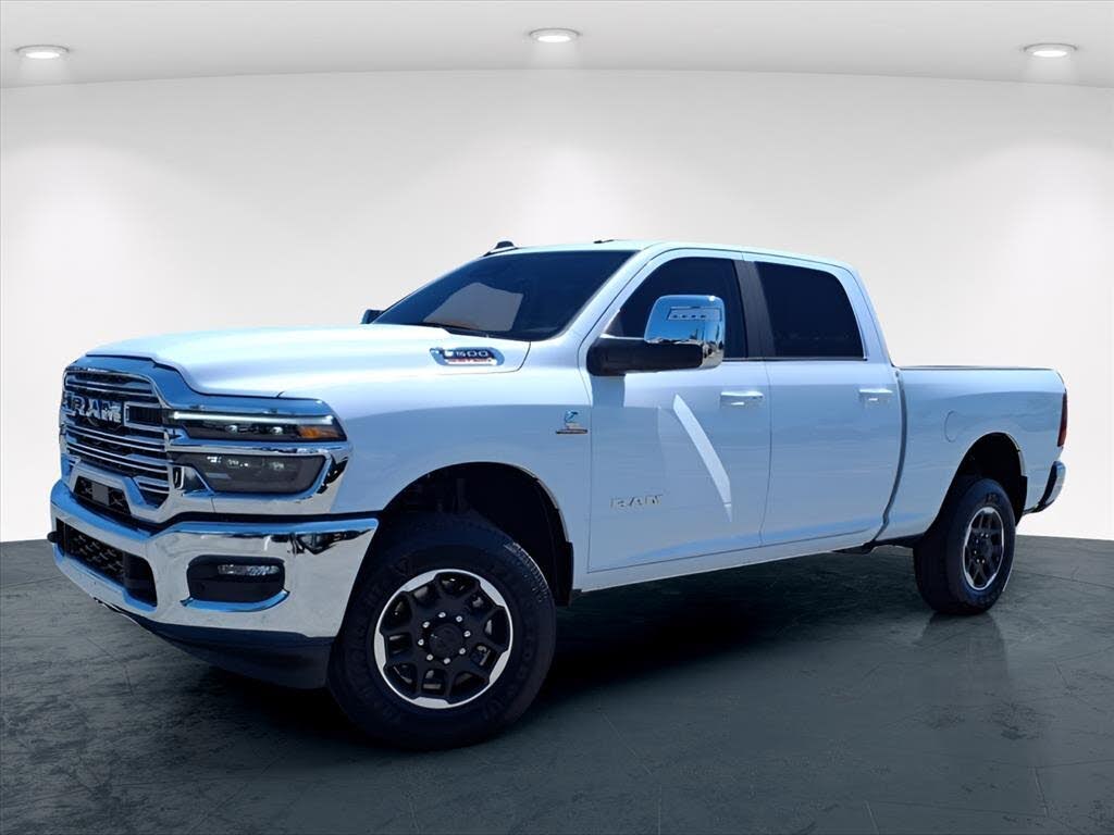 2025 RAM 2500 Laramie Crew Cab 4WD
