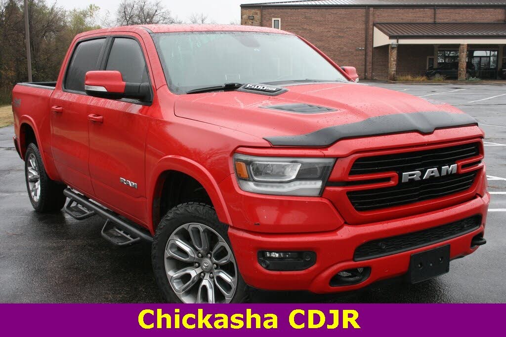 2020 RAM 1500 Laramie Crew Cab 4WD