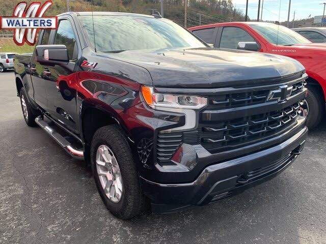 2022 Chevrolet Silverado 1500 RST Double Cab 4WD