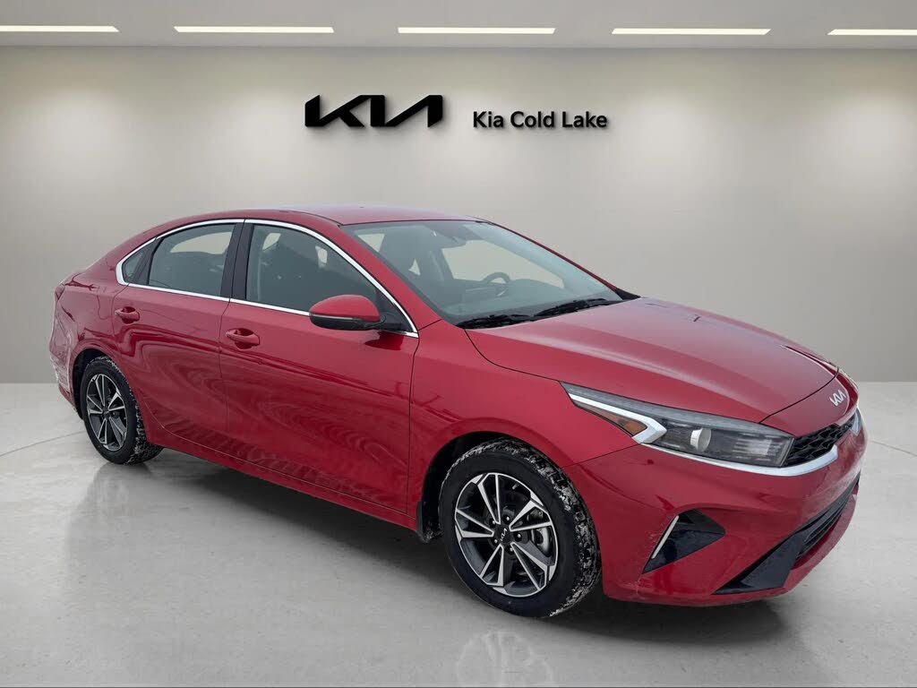 2022 Kia Forte EX FWD