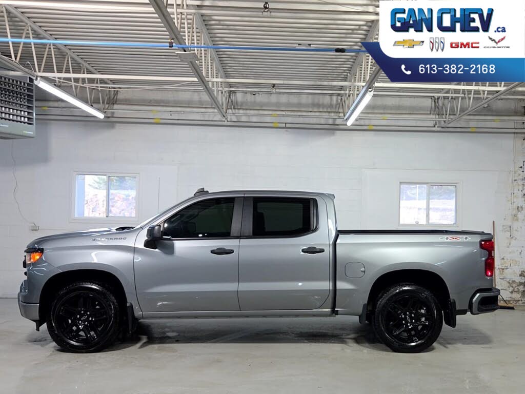 2023 Chevrolet Silverado 1500 Custom Crew Cab 4WD
