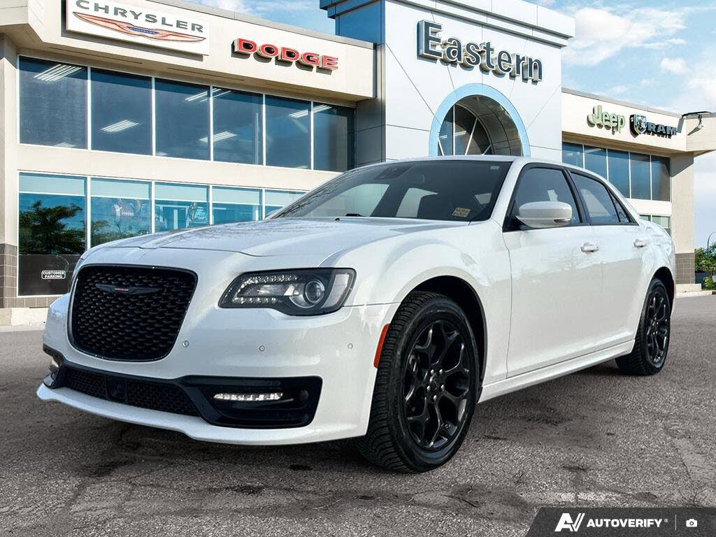 Chrysler 300 S AWD 2023
