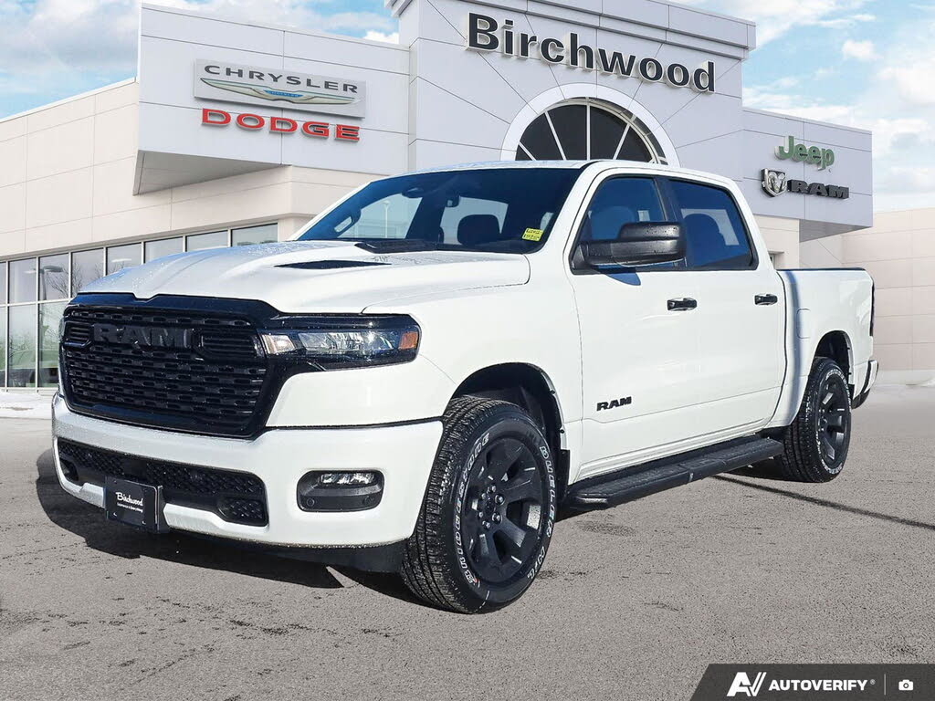 2026 RAM 1500 Express Crew Cab 4WD