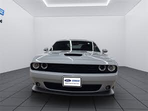 Dodge Challenger GT AWD