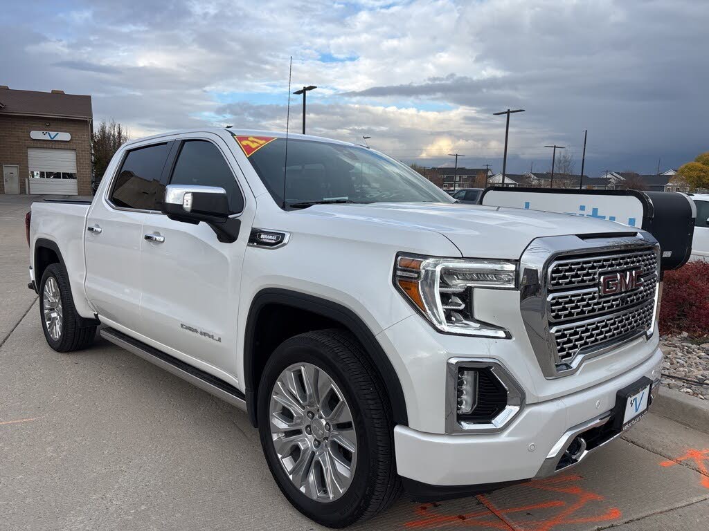 2021 GMC Sierra 1500 Denali Crew Cab 4WD