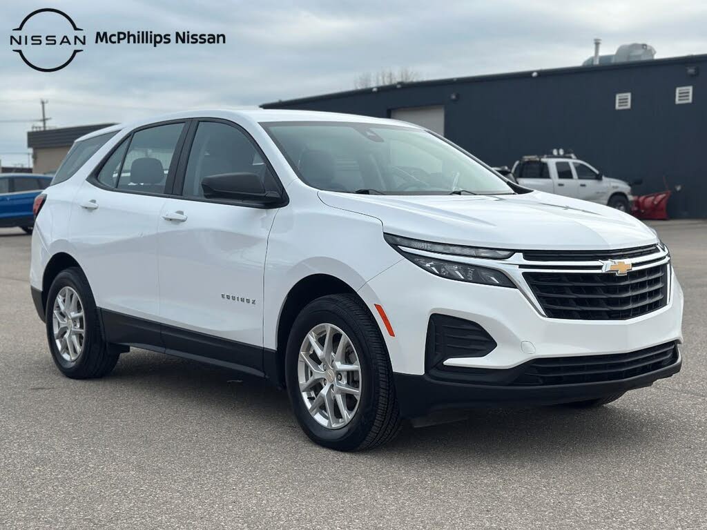 Chevrolet Equinox LS AWD with 1LS 2023