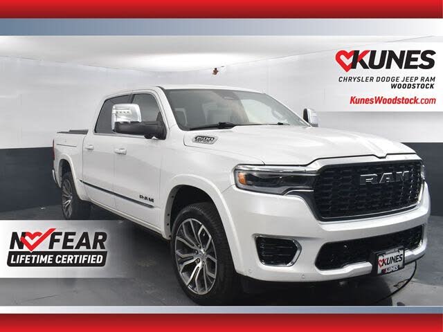 2025 RAM 1500 Tungsten Crew Cab 4WD