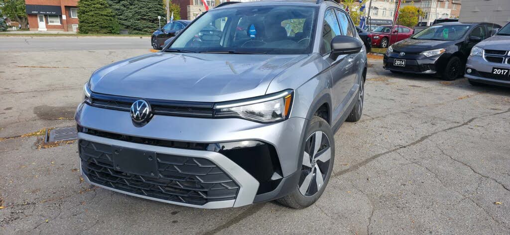 2025 Volkswagen Taos Trendline 4Motion