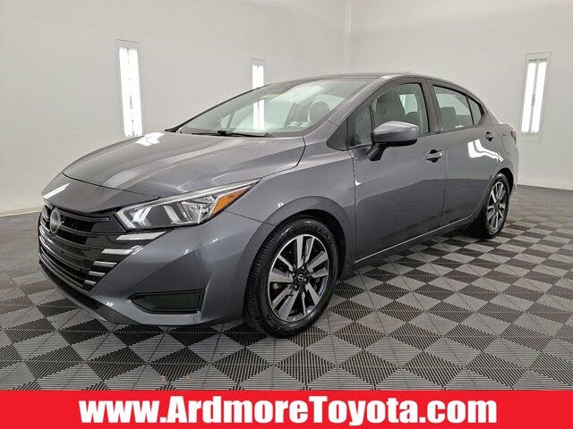2023 Nissan Versa SV FWD