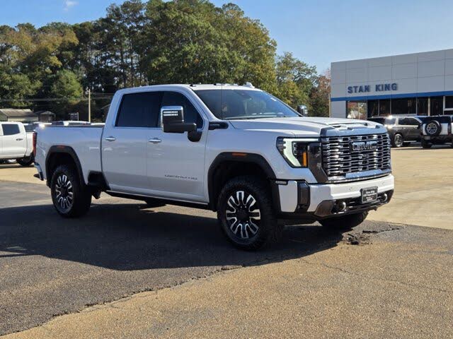 2024 GMC Sierra 2500HD Denali Ultimate Crew Cab 4WD