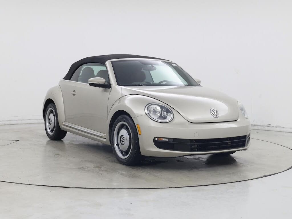 2015 Volkswagen Beetle 1.8T Classic Convertible