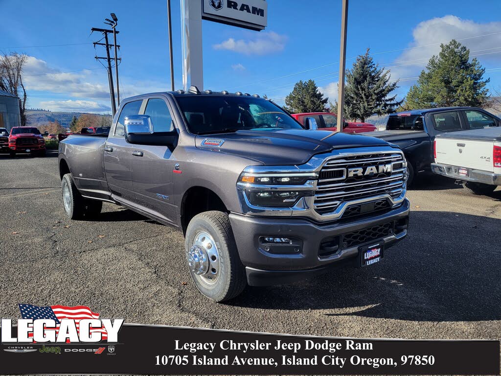 2026 RAM 3500 Laramie Crew Cab LB DRW 4WD