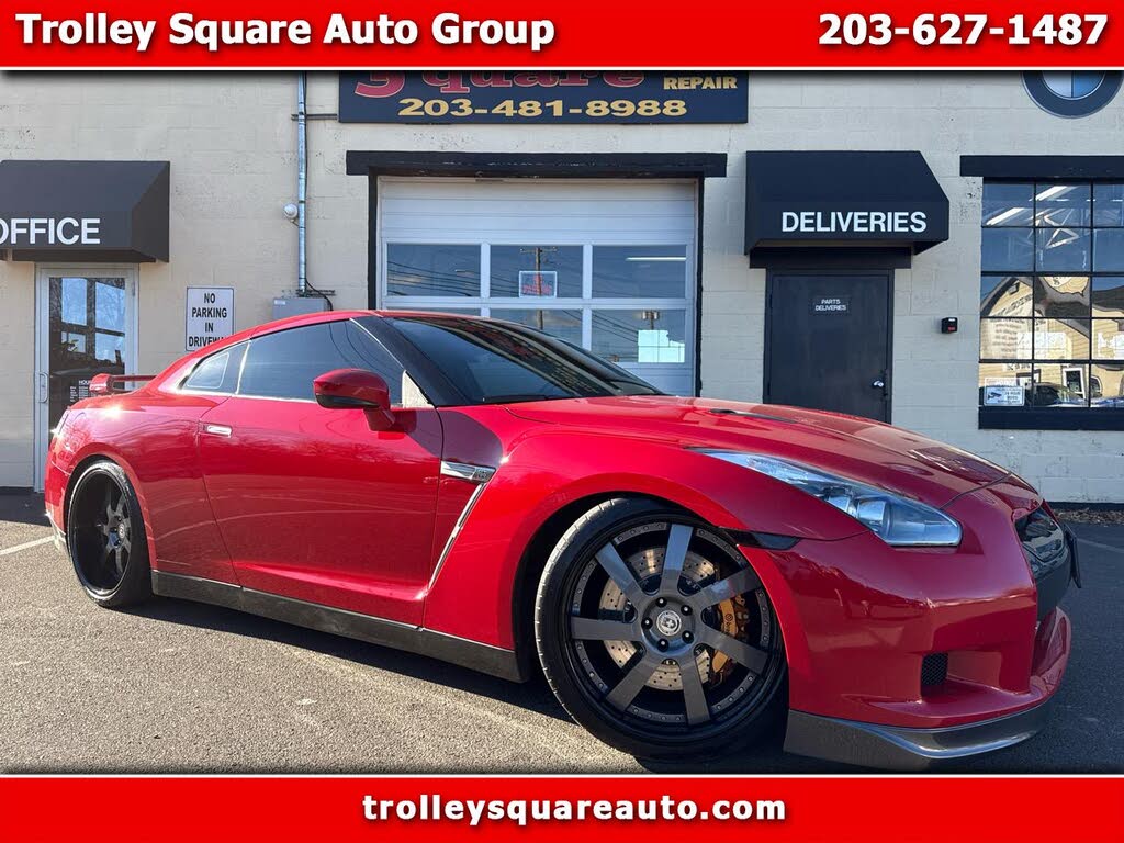 2009 Nissan GT-R Premium AWD