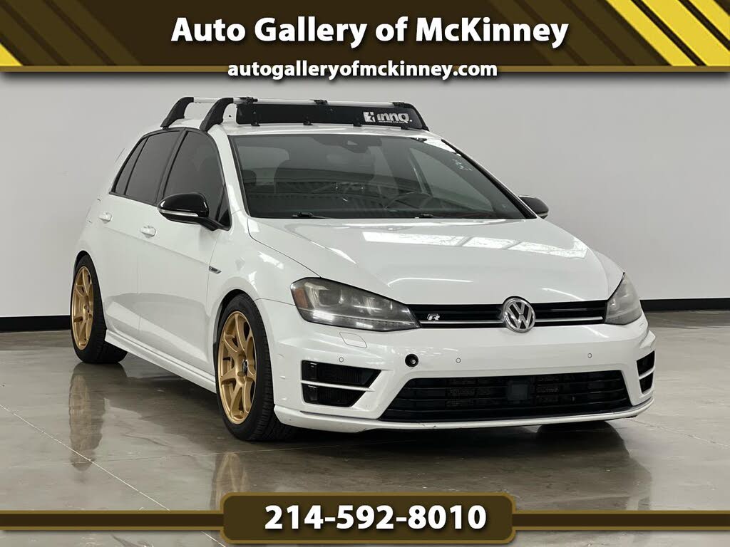 2017 Volkswagen Golf R 4-Door AWD with DCC and Navigation