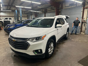 Chevrolet Traverse LT Cloth AWD