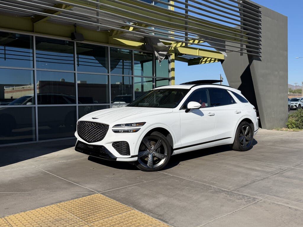 2025 Genesis GV70 2.5T Standard AWD