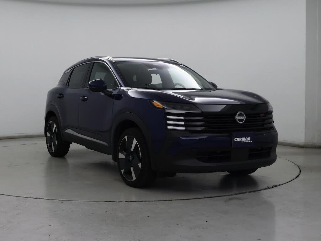 2025 Nissan Kicks SR AWD