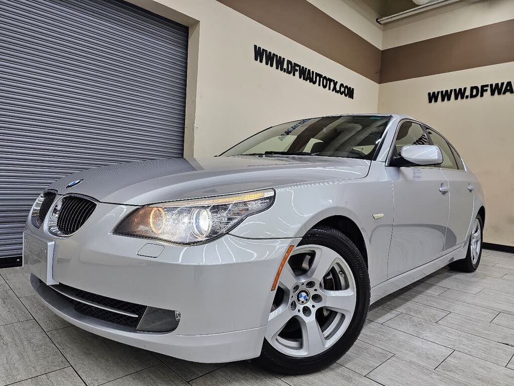 2008 BMW 5 Series 535i Sedan RWD