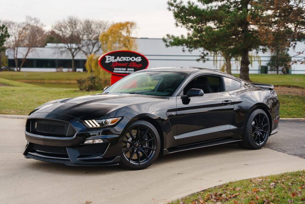 2017 Ford Mustang Shelby GT350 Fastback RWD