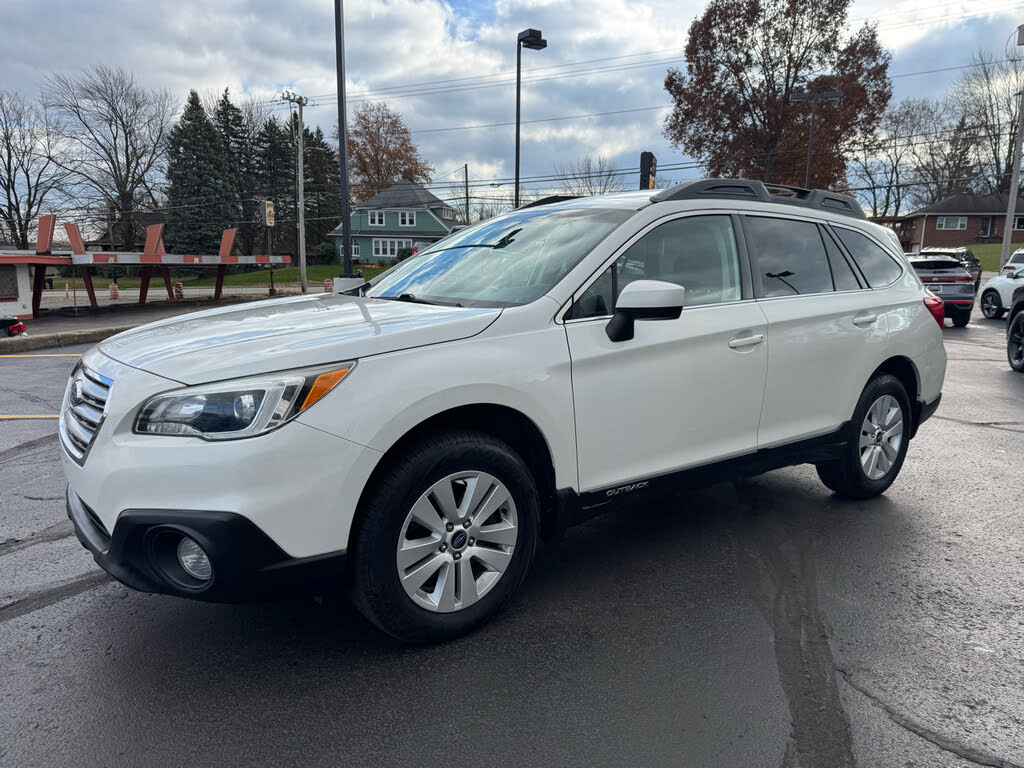 2017 Subaru Outback 2.5i Premium AWD