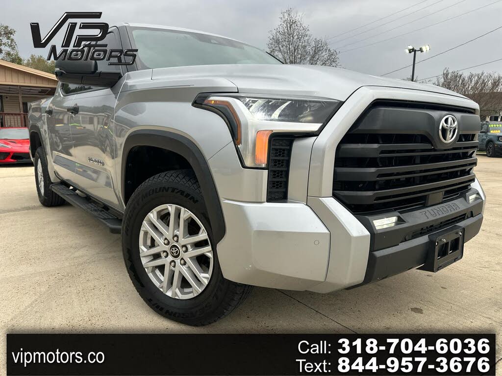 2022 Toyota Tundra SR5 CrewMax Cab 4WD