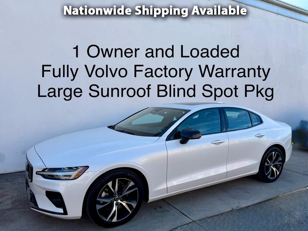 2024 Volvo S60 B5 Plus Dark Theme FWD