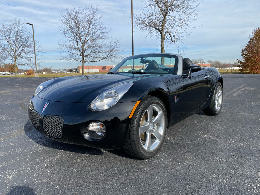 2007 Pontiac Solstice Base