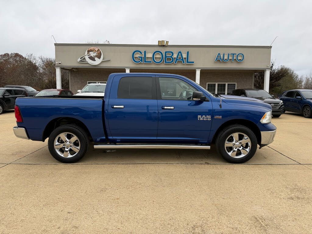 2018 RAM 1500 SLT Crew Cab 4WD