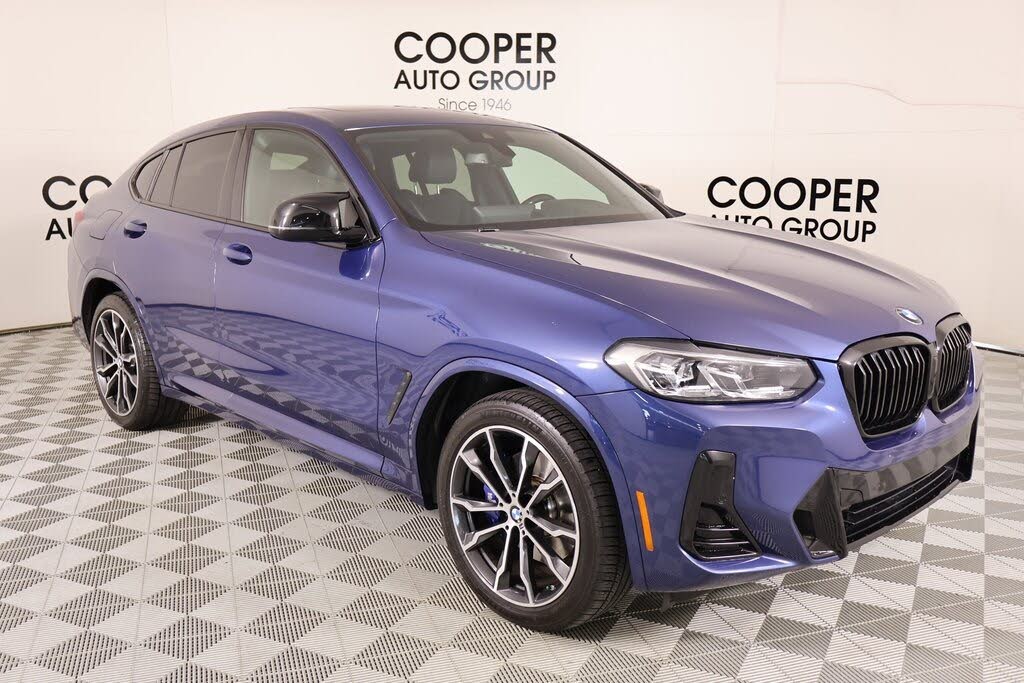 2023 BMW X4 M40i AWD