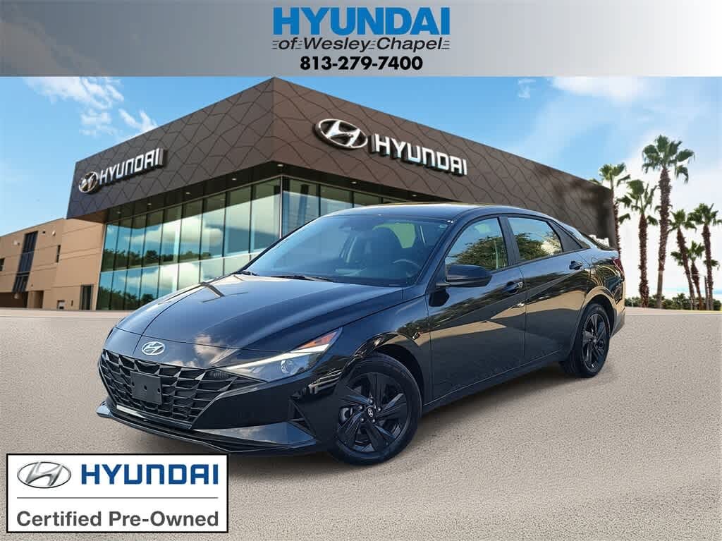 2023 Hyundai Elantra SEL FWD