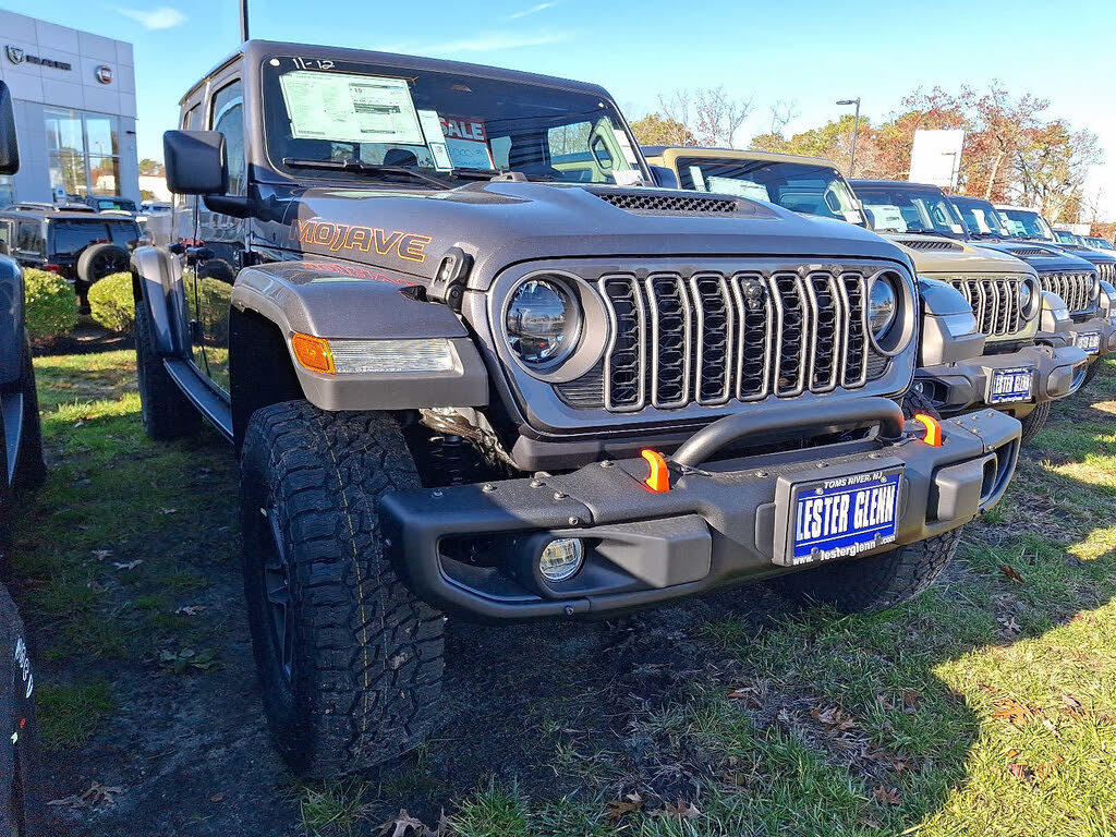 2026 Jeep Gladiator Mojave X Crew Cab 4WD