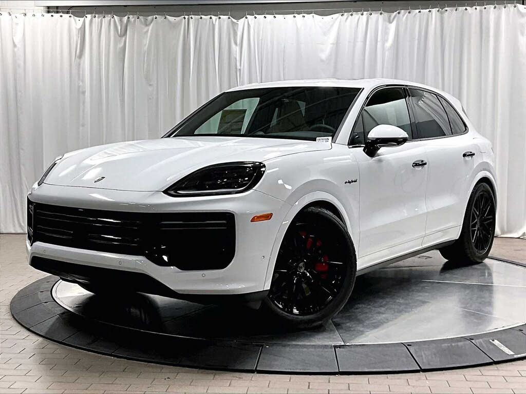 2026 Porsche Cayenne Turbo GT AWD