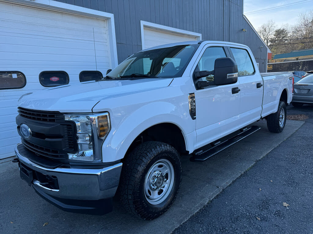 2019 Ford F-350 Super Duty XL Crew Cab LB 4WD